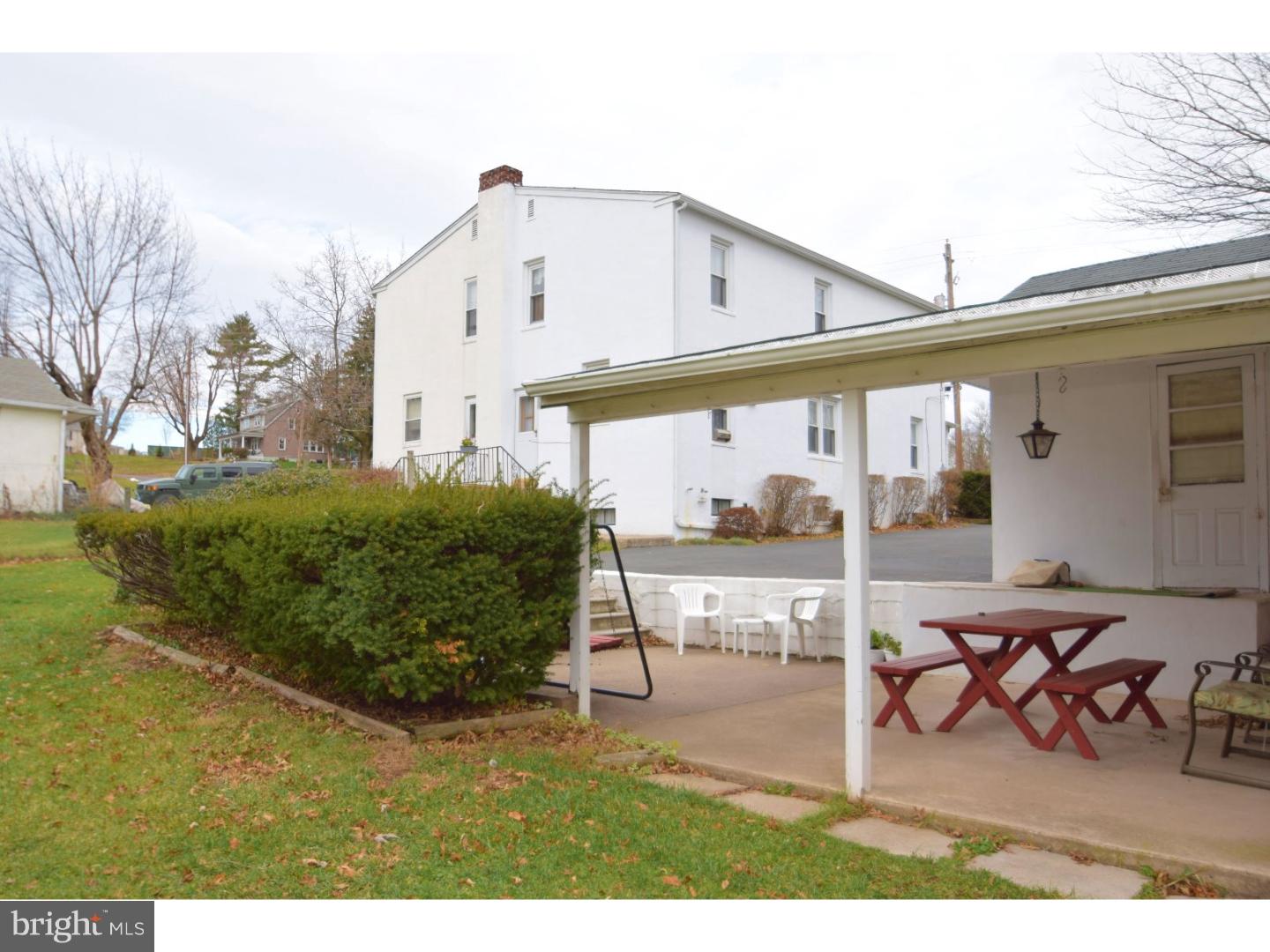 1032 Spur Road Souderton, PA 18964 - Photo 8 of 25 Patio