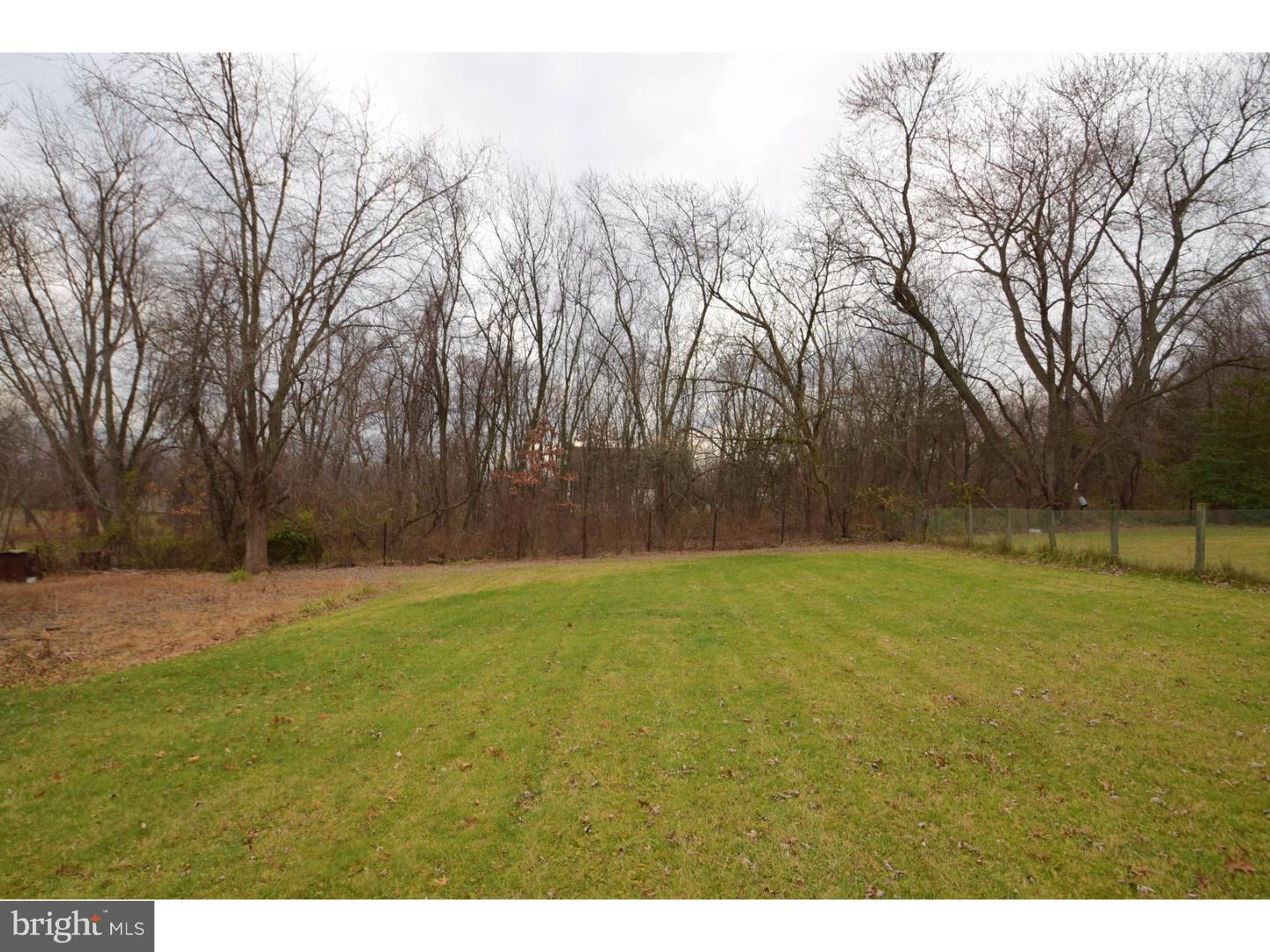 1032 Spur Road Souderton, PA 18964 - Photo 9 of 25 View in Back