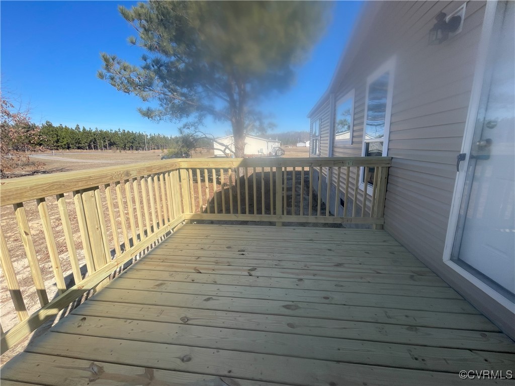 26286 Peters Bridge Road Courtland, VA 23837 - Photo 12 of 32 View of wooden terrace