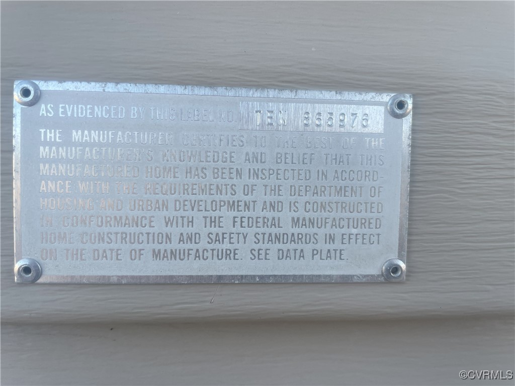 26286 Peters Bridge Road Courtland, VA 23837 - Photo 5 of 32 View of details