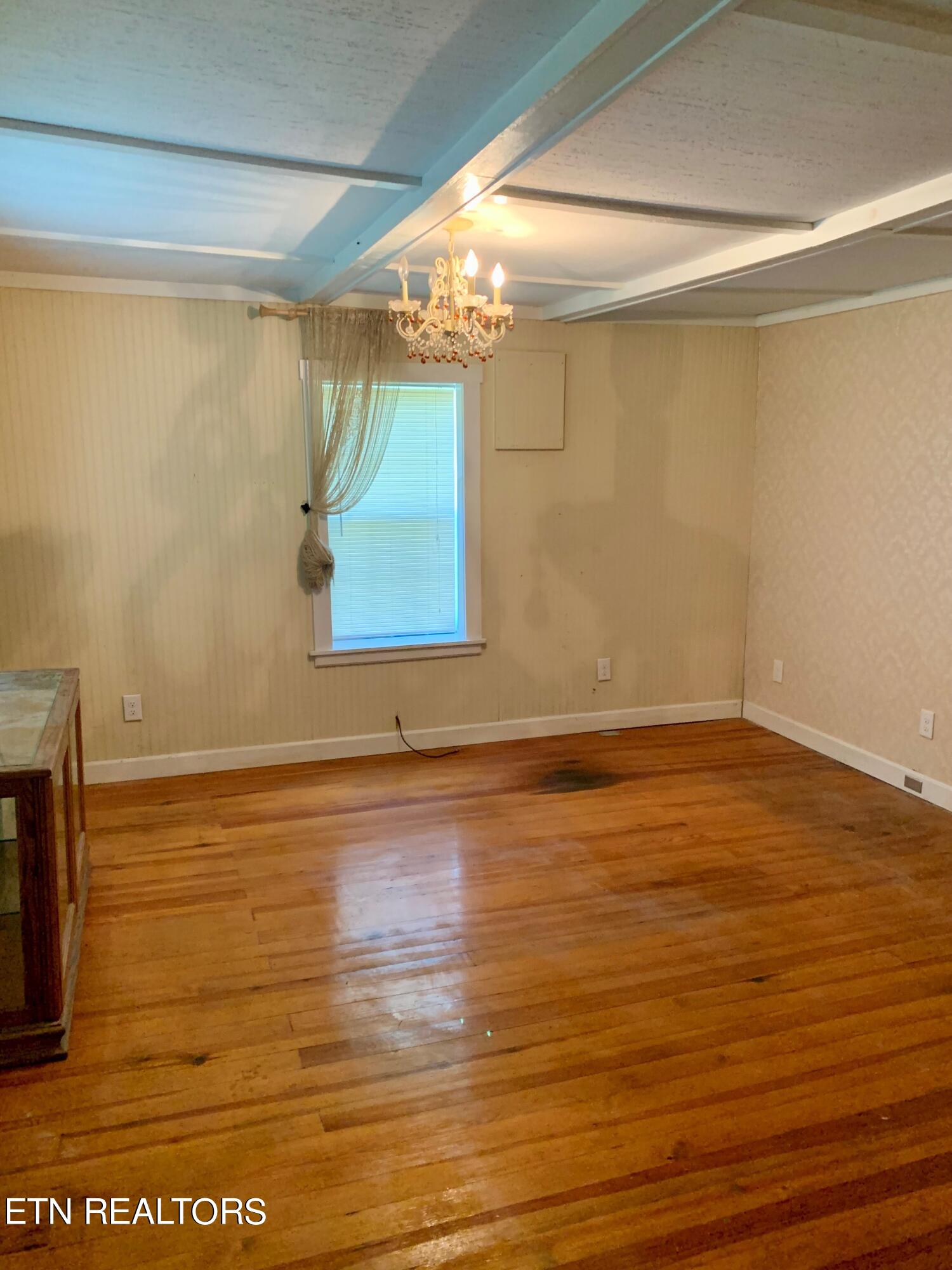 1088 Jones Ridge Road Speedwell, TN 37870 - Photo 20 of 53 Farmhouse