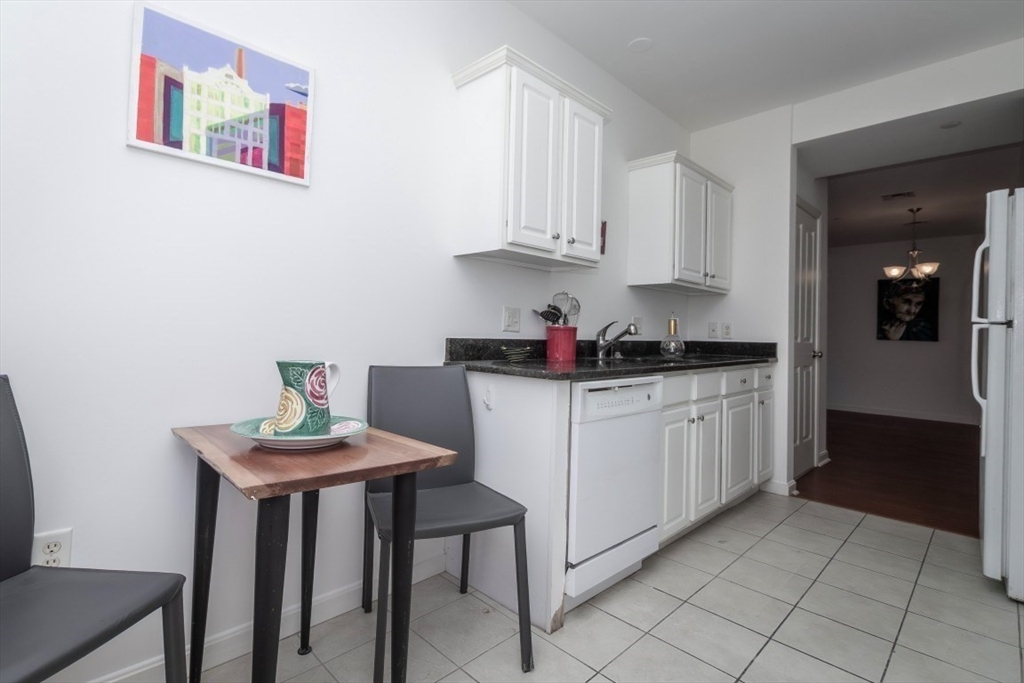 70 Washington Street, Unit 207 Haverhill, MA 01832 - Photo 22 of 40
