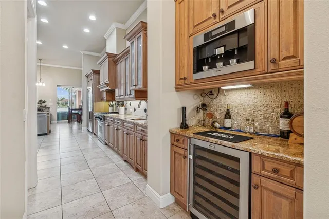 $1,210,000 | 729 Manns Harbor Drive, Apollo Beach, FL 33572