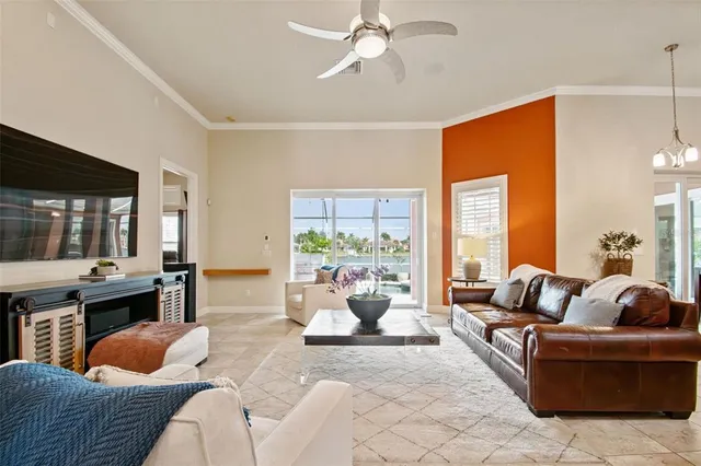 $1,210,000 | 729 Manns Harbor Drive, Apollo Beach, FL 33572