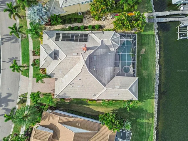 $1,210,000 | 729 Manns Harbor Drive, Apollo Beach, FL 33572