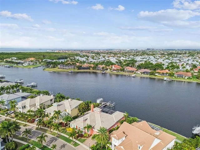 $1,210,000 | 729 Manns Harbor Drive, Apollo Beach, FL 33572
