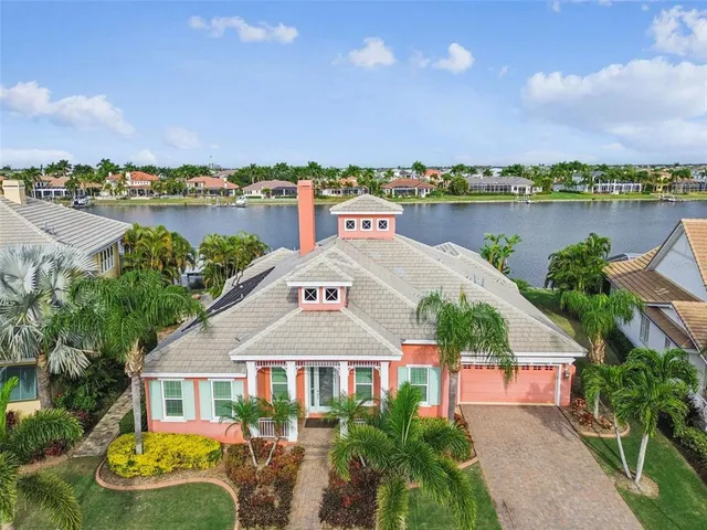 $1,210,000 | 729 Manns Harbor Drive, Apollo Beach, FL 33572