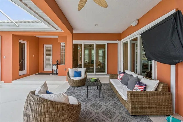 $1,210,000 | 729 Manns Harbor Drive, Apollo Beach, FL 33572