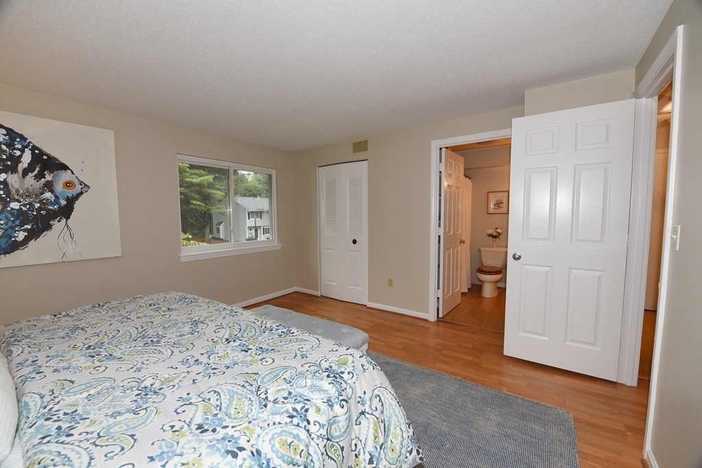 10 Beal's Cove Road, Unit D Hingham, MA 02043 - Photo 12 of 16 Gallery Image 12