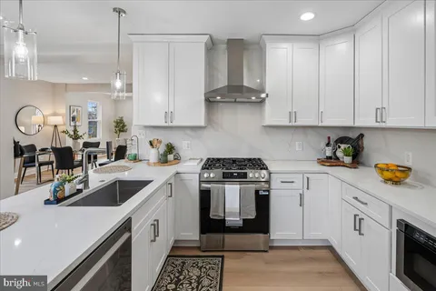 $864,990 | 17 Longfellow Street Northwest, Washington, DC 20011