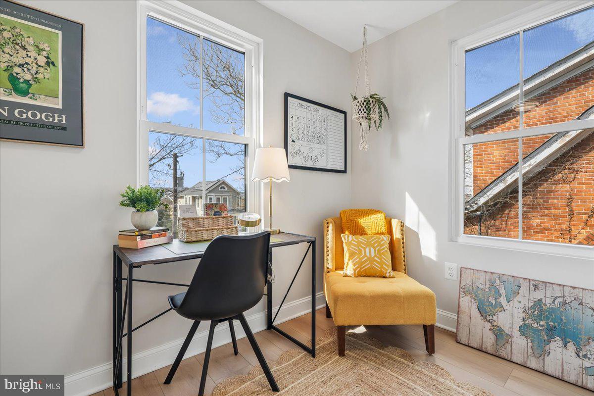17 Longfellow Street Northwest Washington, DC 20011 - Photo 25 of 41 a workspace with furniture and a window