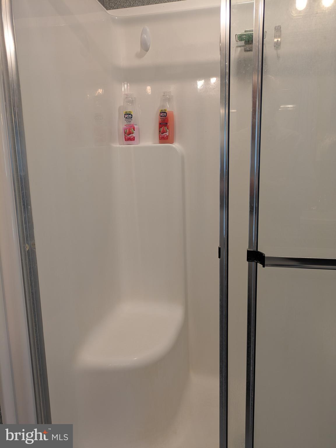 312 Berts Drive Lothian, MD 20711 - Photo 10 of 28 a close view of refrigerator