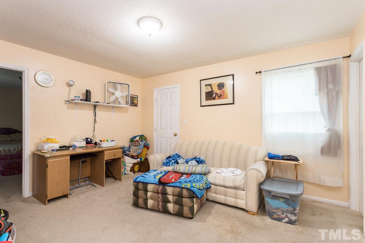 8425 Pierce Olive Road Apex, NC 27539 - Photo 22 of 24 Gallery Image 22