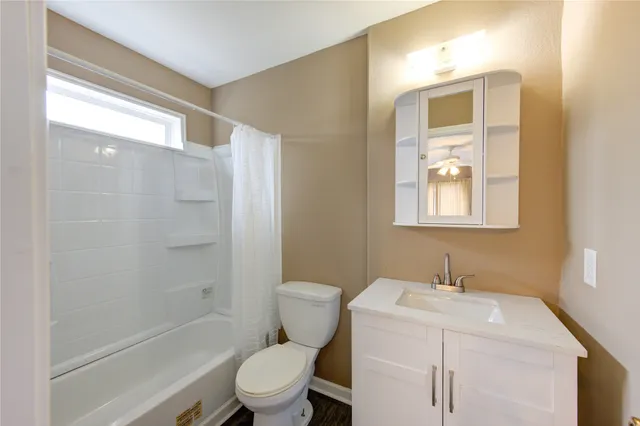 $489,000 | 313 Grand Avenue, Bacliff, TX 77518