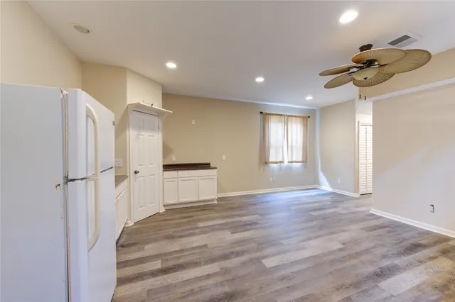 $489,000 | 313 Grand Avenue, Bacliff, TX 77518