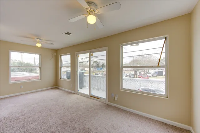 $489,000 | 313 Grand Avenue, Bacliff, TX 77518