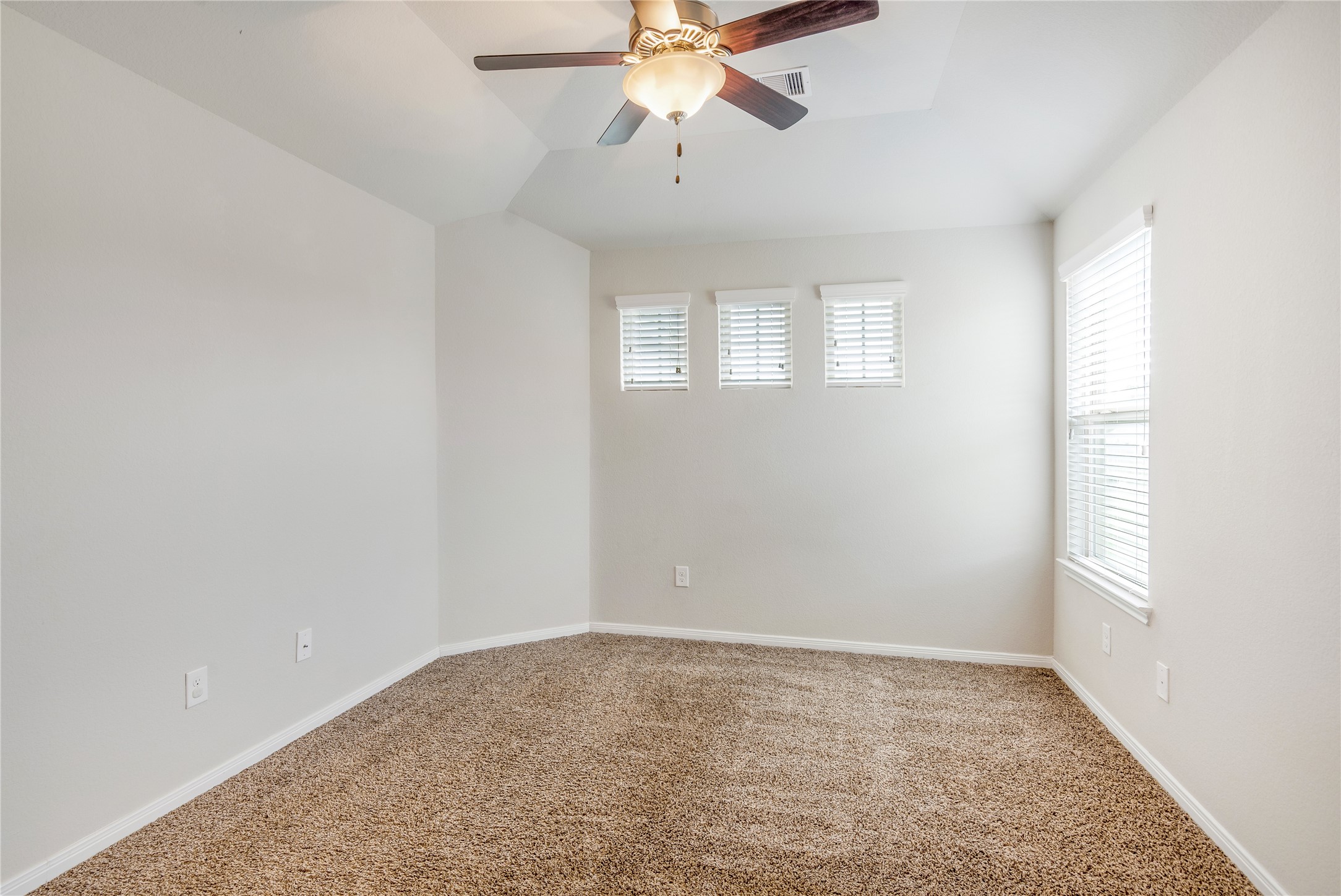 23018 Southern Brk Trail Spring, TX 77389 - Photo 33 of 43 Third bedroom