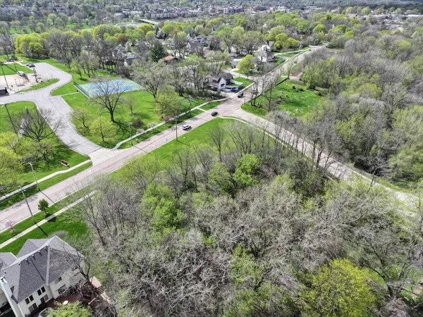 $75,000 | 1009 South 9th Avenue, St. Charles, IL 60174