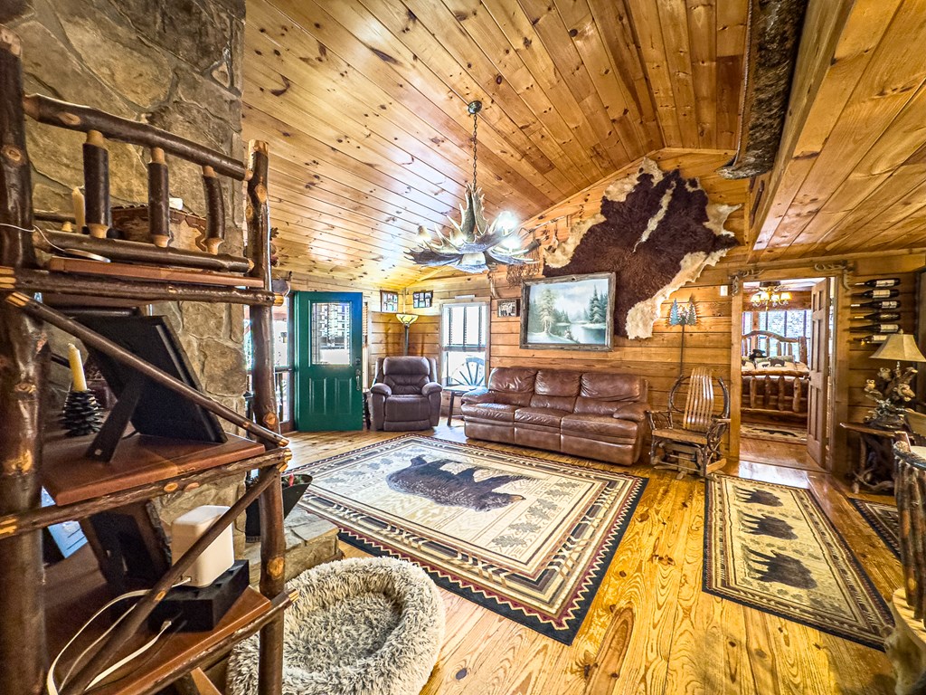 614 Rockridge Road Murphy, NC 28906 - Photo 30 of 43 a living room with lots of furniture and rug