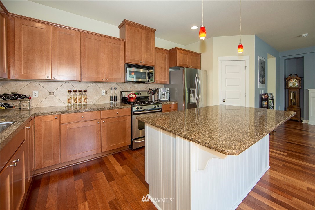 18112 36th Avenue Southeast Bothell, WA 98012 - Photo 8 of 19