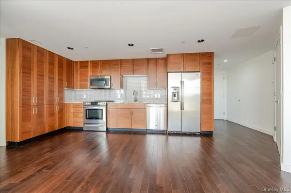 $850,000 | 10820 71st Avenue, Unit 16A | Forest Hills