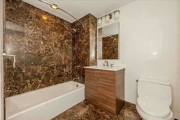 $850,000 | 10820 71st Avenue, Unit 16A | Forest Hills