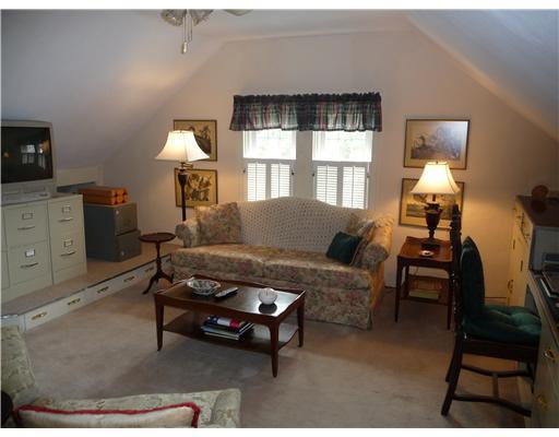 227 Cochran Road Mt. Lebanon, PA 15228 - Photo 14 of 18 Den/Family/Great Room.