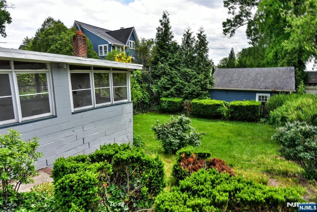 88 Woodland Avenue Rutherford, NJ 07070 - Photo 2 of 3