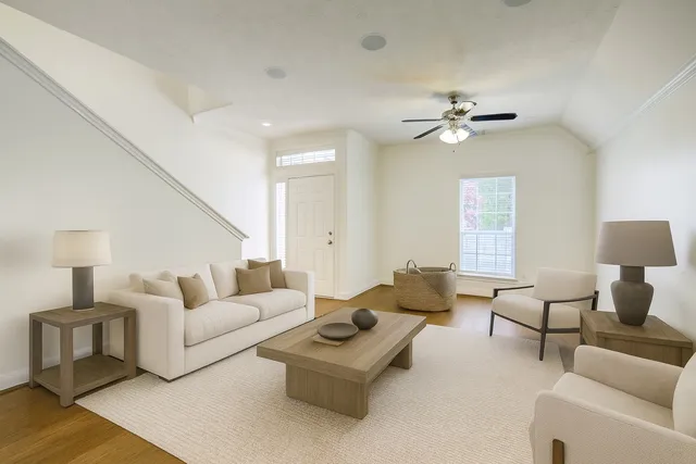 $1,995 | 1901 Fletcher Street, Houston, TX 77009