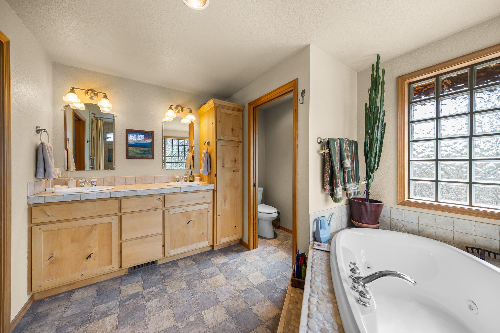 575 Southwest 55th Place Redmond, OR 97756 - Photo 23 of 59