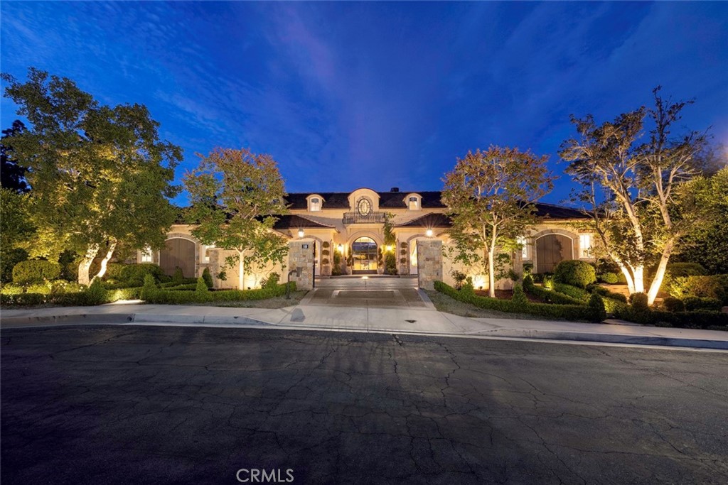 10 Pinehurst Lane, Newport Beach, CA 92660 Compass