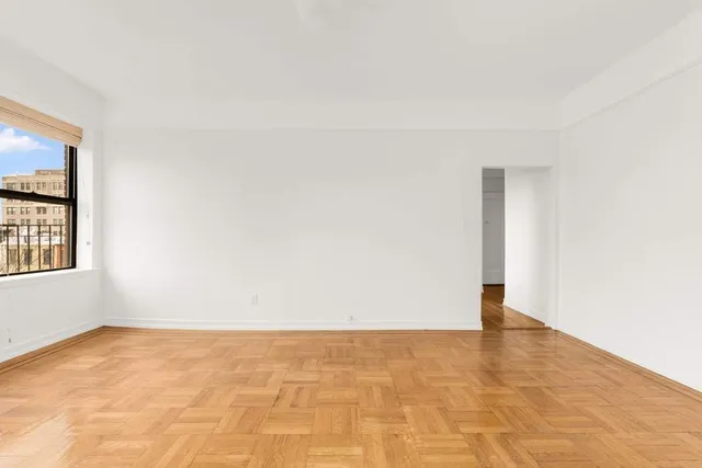 $850,000 | 925 Union Street, Unit 5A | Park Slope