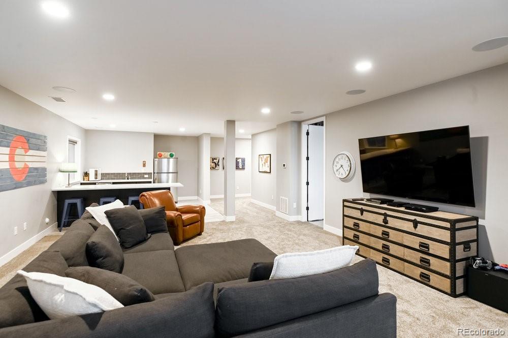 809 Winding Pine Lane Highlands Ranch, CO 80126 - Photo 33 of 40