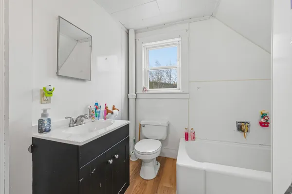$469,000 | 226-240 Union Street, Littleton, NH 03561
