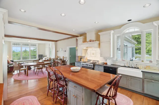 $3,800,000 | 265 Highway 123, Sharon, NH 03458