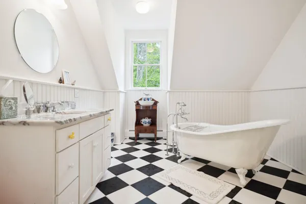 $3,800,000 | 265 Highway 123, Sharon, NH 03458