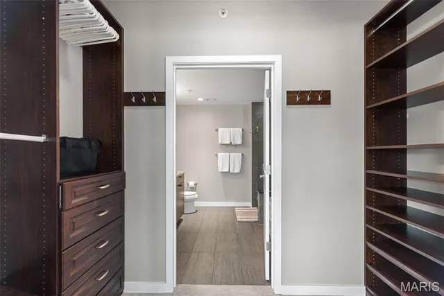 $3,800 | 4909 Laclede Avenue, Unit 804, St. Louis, MO 63108