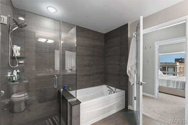 $3,600 | 4909 Laclede Avenue, Unit 804, St. Louis, MO 63108