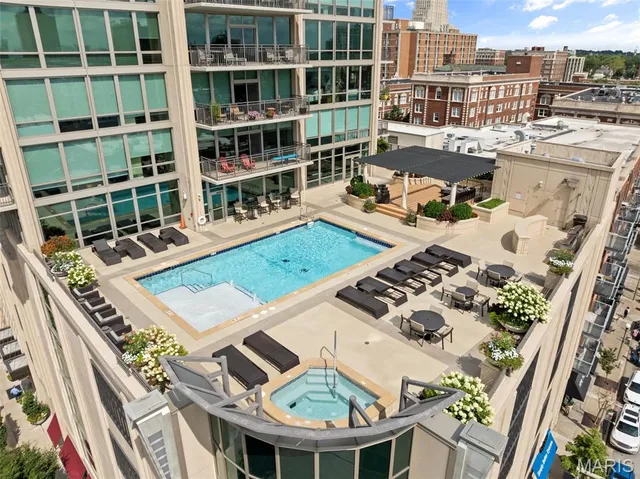 $3,800 | 4909 Laclede Avenue, Unit 804, St. Louis, MO 63108