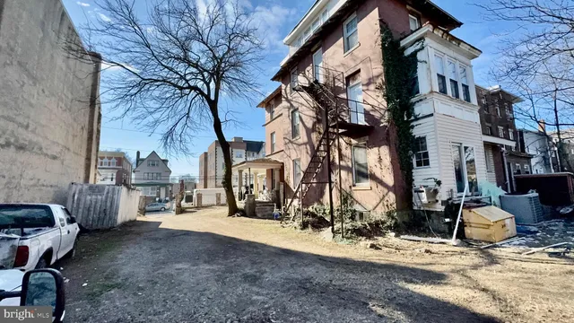 $2,500,000 | 5013-19 Pine Street, Philadelphia, PA 19143