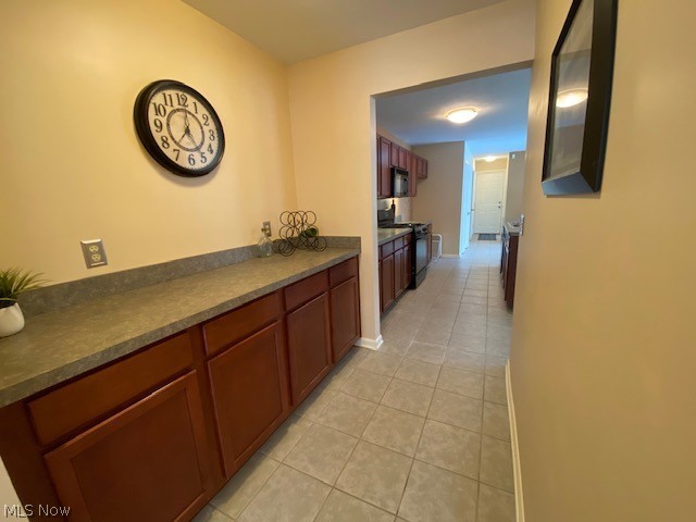 4441 Sexton Road Cleveland, OH 44105 - Photo 4 of 21