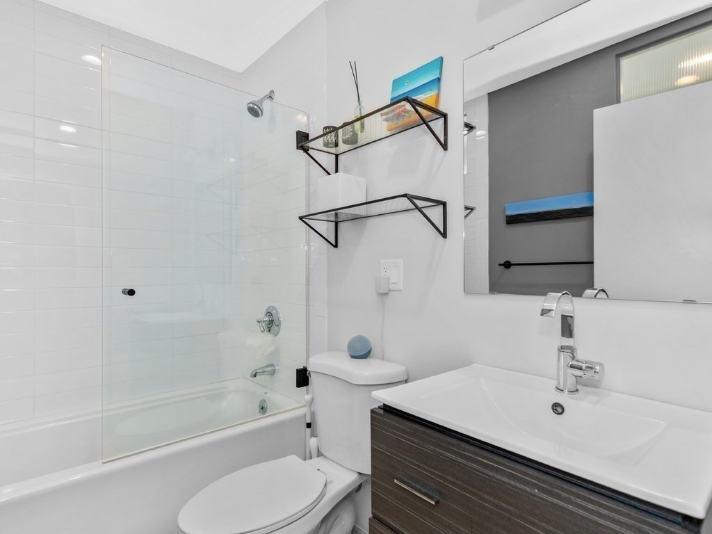 75 South Street, Unit 2 Boston, MA 02130 - Photo 12 of 17