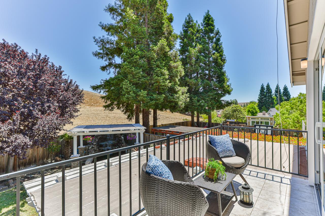 220 Rio Grande Court San Ramon, CA 94582 - Photo 29 of 33 a view of a deck with two chair and a potted plant