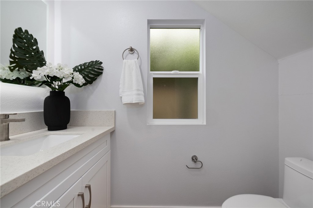 11237 Gladhill Road, Unit 6 Whittier, CA 90604 - Photo 16 of 34 a close view of sink and mirror