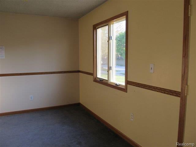 25904 Reeck Road Trenton, MI 48183 - Photo 7 of 25 261-922030 - dining room 3.JPG