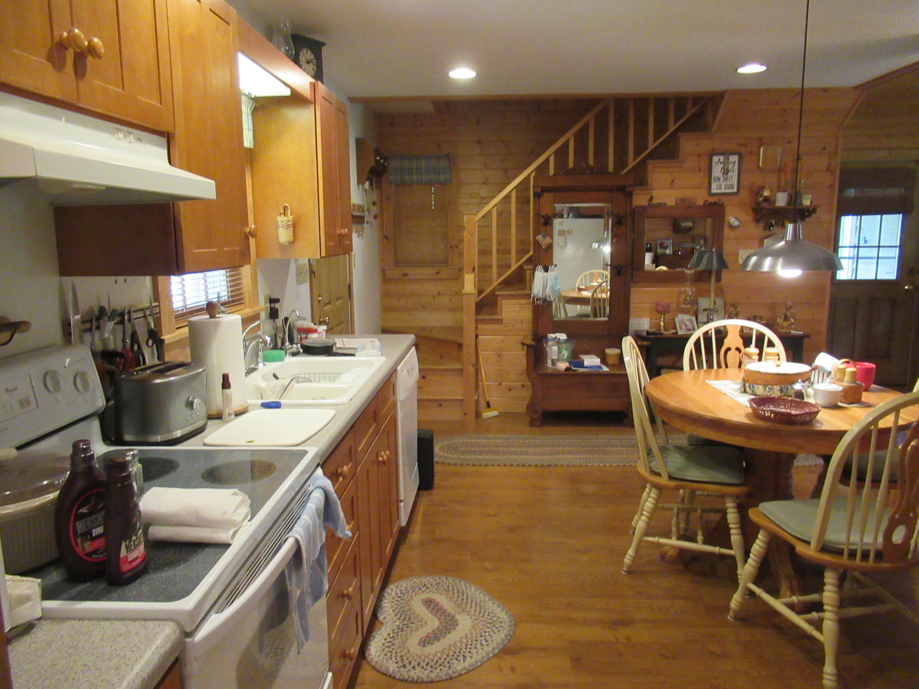 2779 Stone House Road Lewisburg, WV 24901 - Photo 11 of 53 Gallery Image 11
