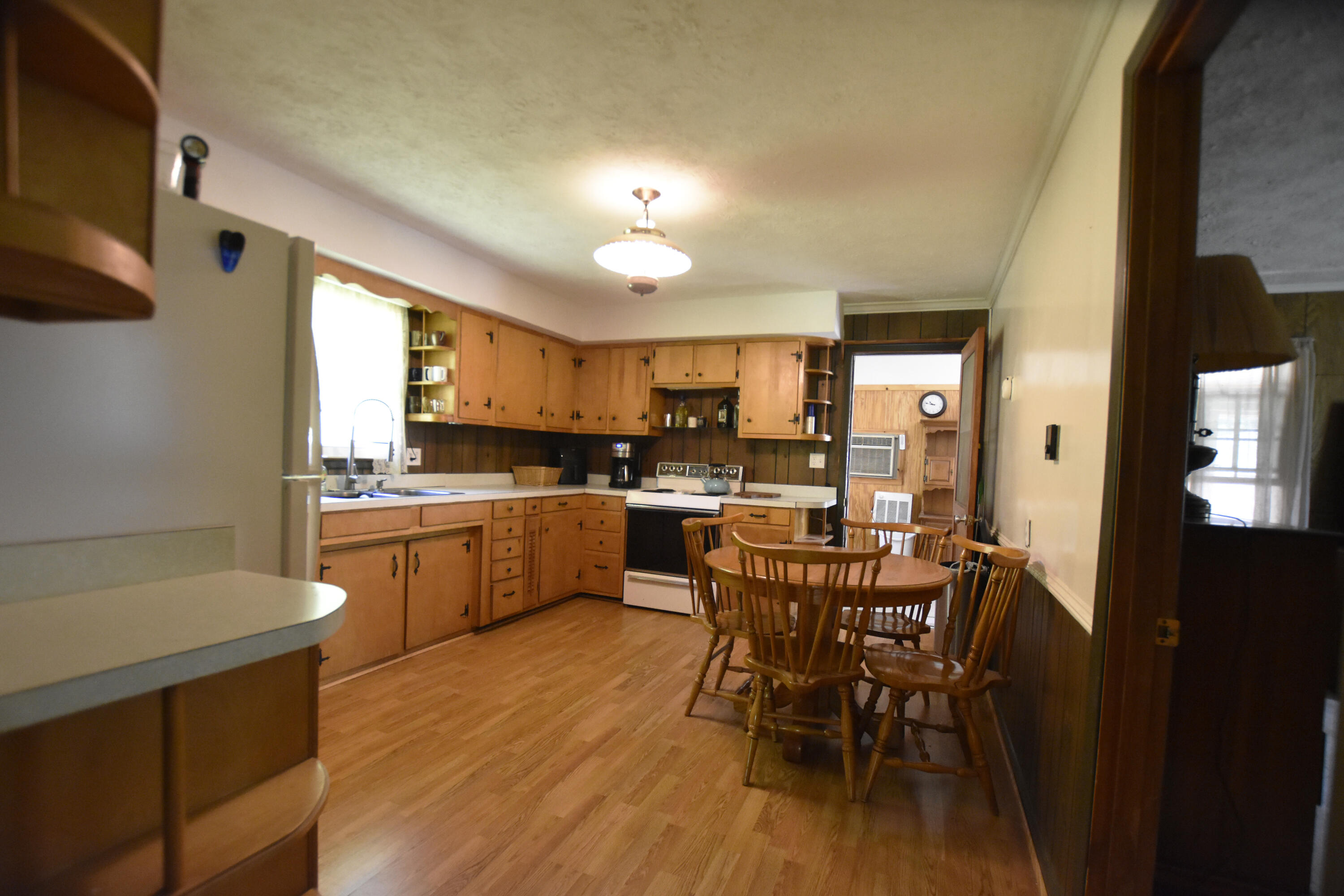 70 Robins Road Ravenna, KY 40472 - Photo 17 of 51 Kitchen