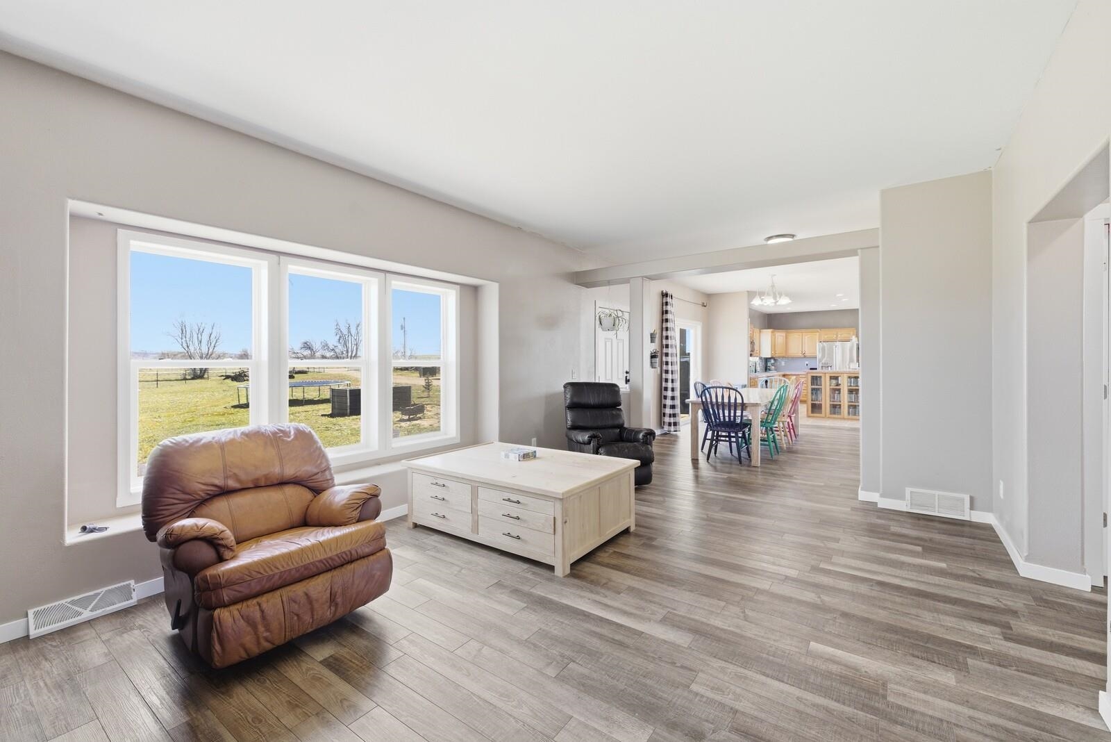 13150 Garbutt Road Casper, WY 82604 - Photo 5 of 50