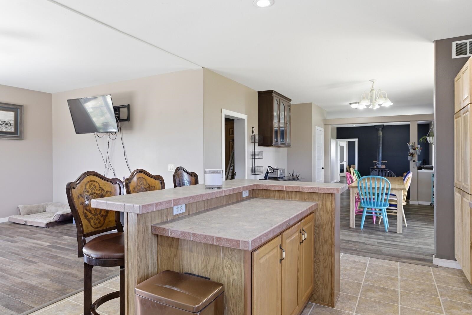 13150 Garbutt Road Casper, WY 82604 - Photo 10 of 50