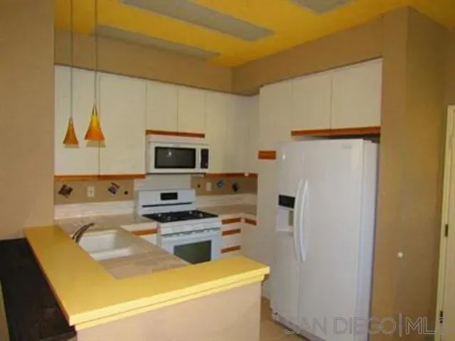 $2,995 | 2191 Cabo Bahia, Chula Vista, CA 91914